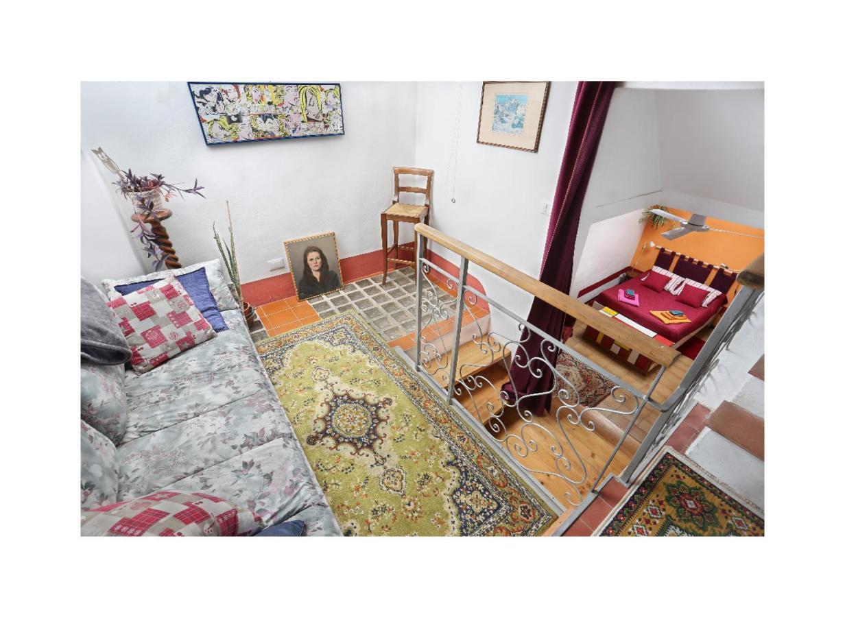 Appartamento Di Marzia In Oltrarno Florence Luaran gambar