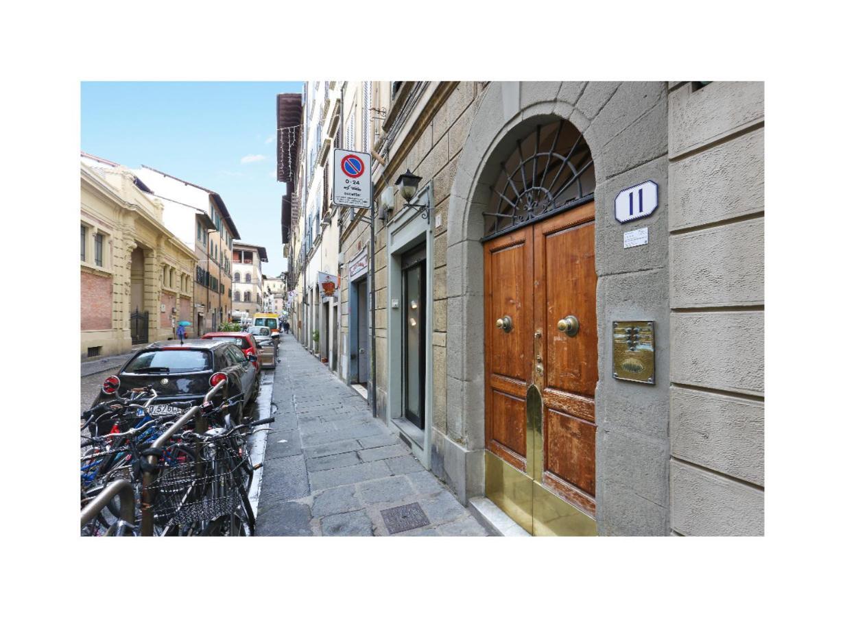 Appartamento Di Marzia In Oltrarno Florence Luaran gambar