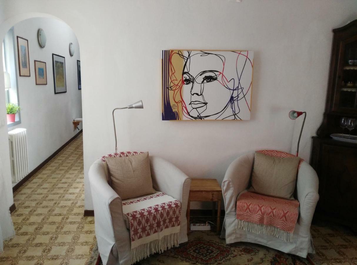 Appartamento Di Marzia In Oltrarno Florence Luaran gambar